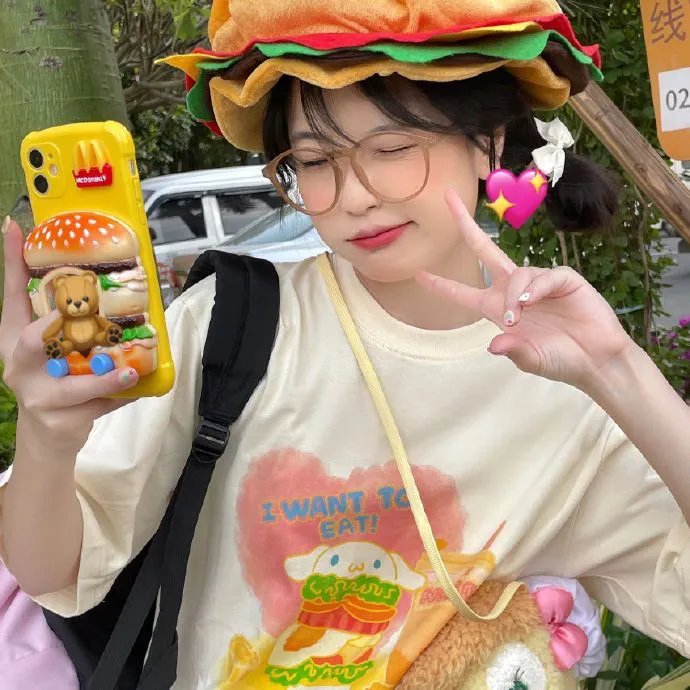 花花公子之千面女陪游